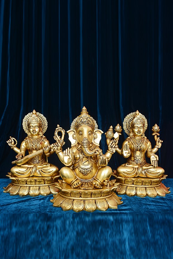 KAMAL LAXMI GANESH SARASWATI