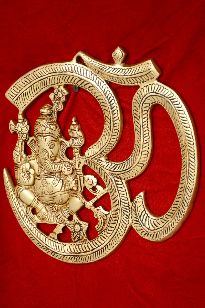 OM GANESH HANGING PLATE