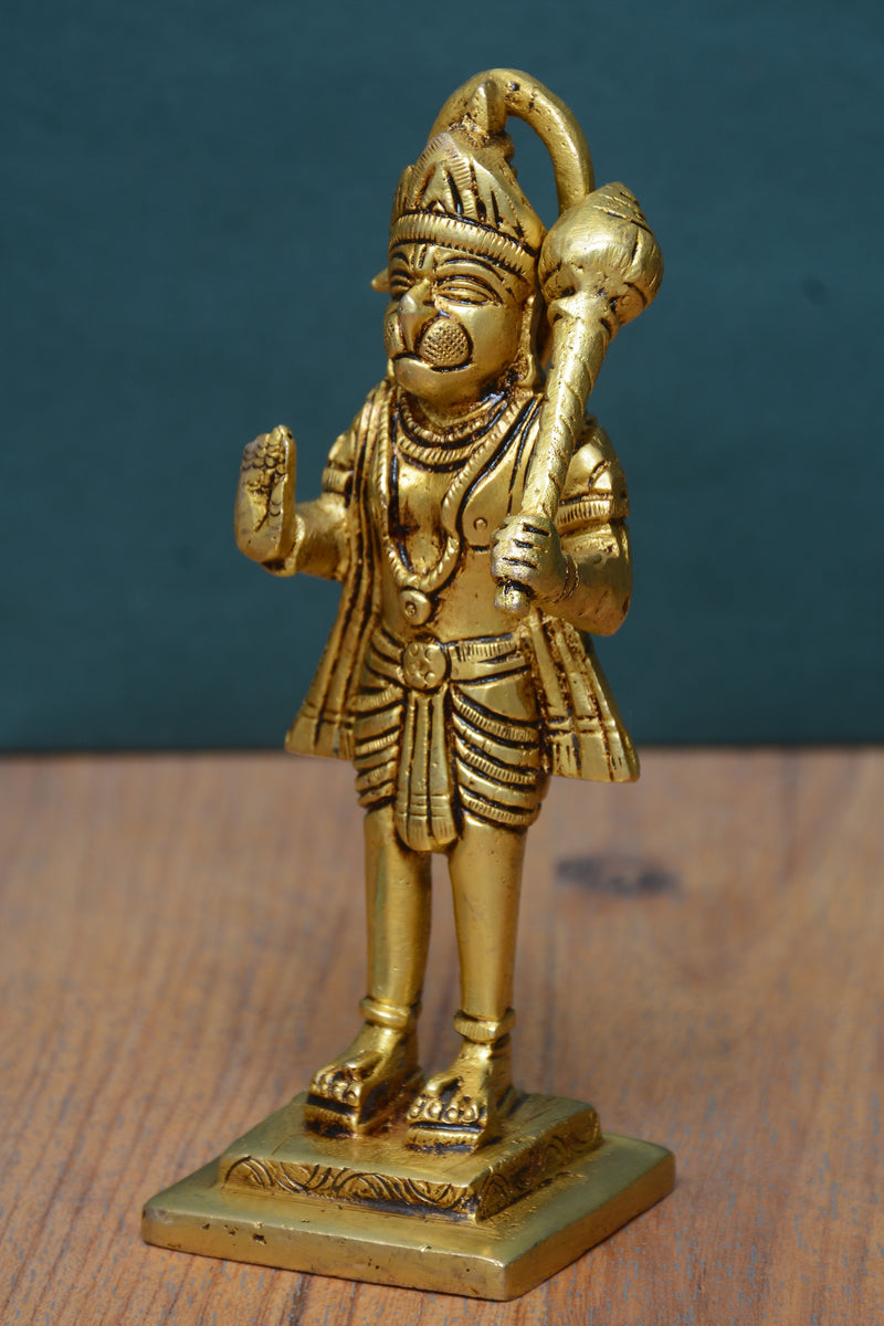 STANDING HANUMAN