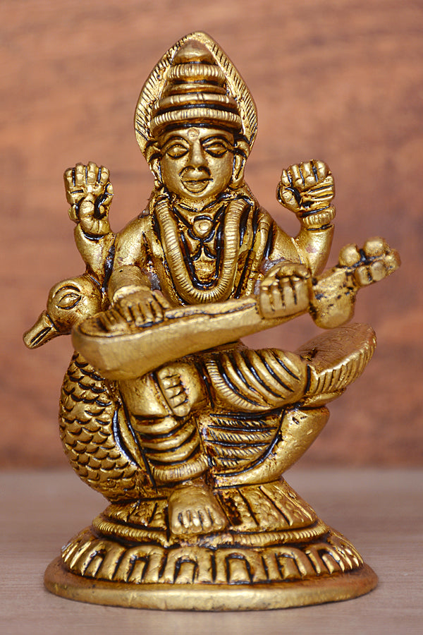 SARASWATI ROUND BASE