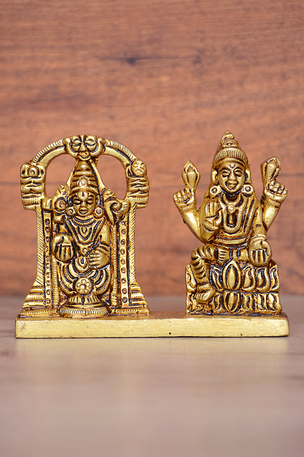 FRAME BALAJI WITH LAXMI ON SAME BASE