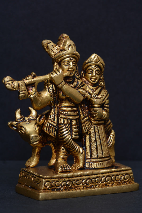 COW RADHA KRISHNA