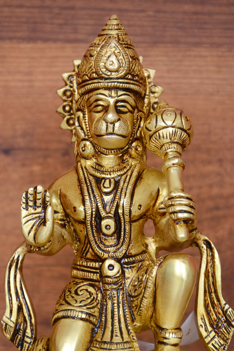 SITTING HANUMAN