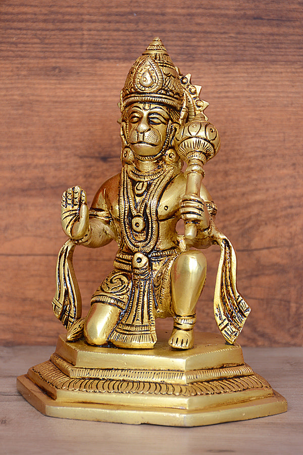 SITTING HANUMAN