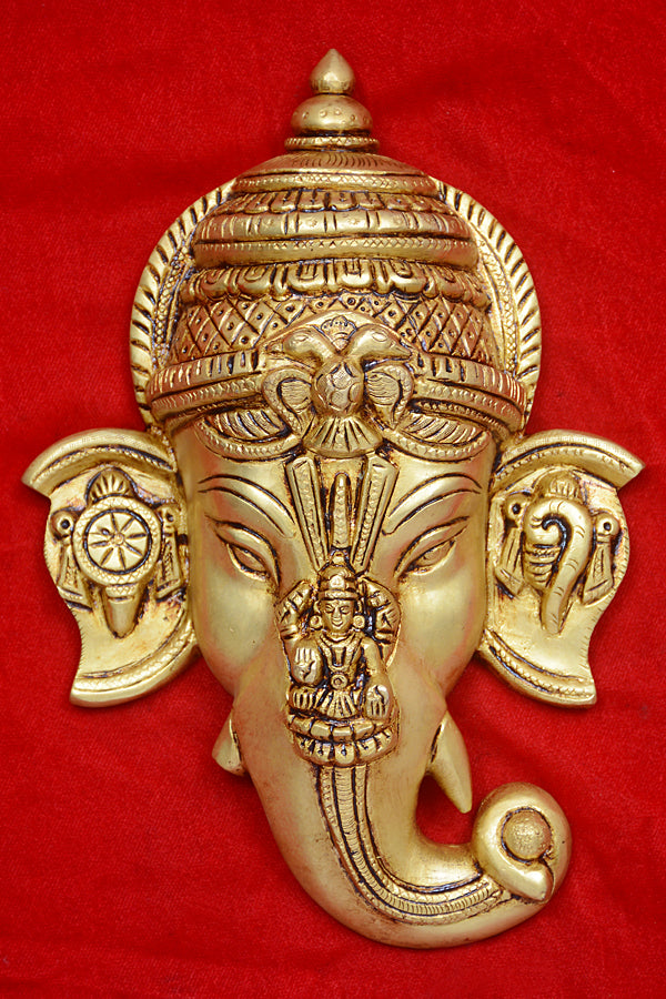 GANESH HEAD WITH DEVI SHANKH CHAKRA