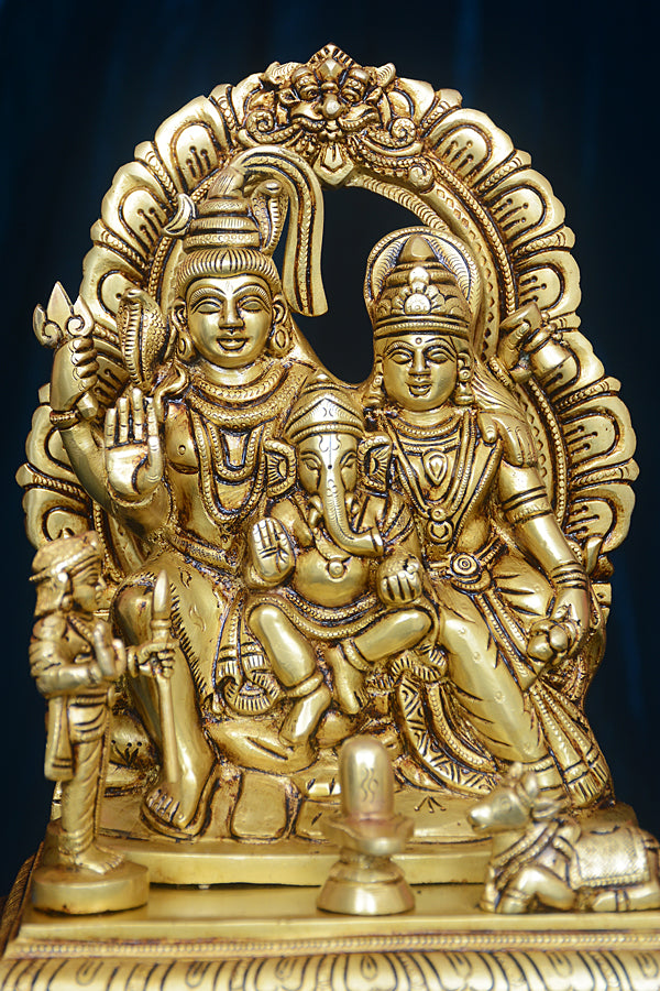 SHIV FAMILY WITH FRAME CHOWKI