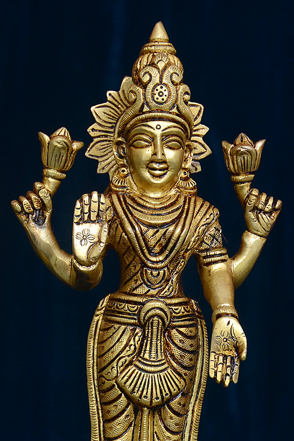 STANDING LAXMI VISHNU