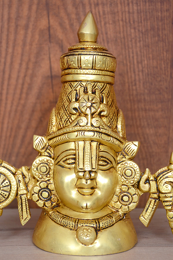 SHANKH CHAKRA BALAJI FACE