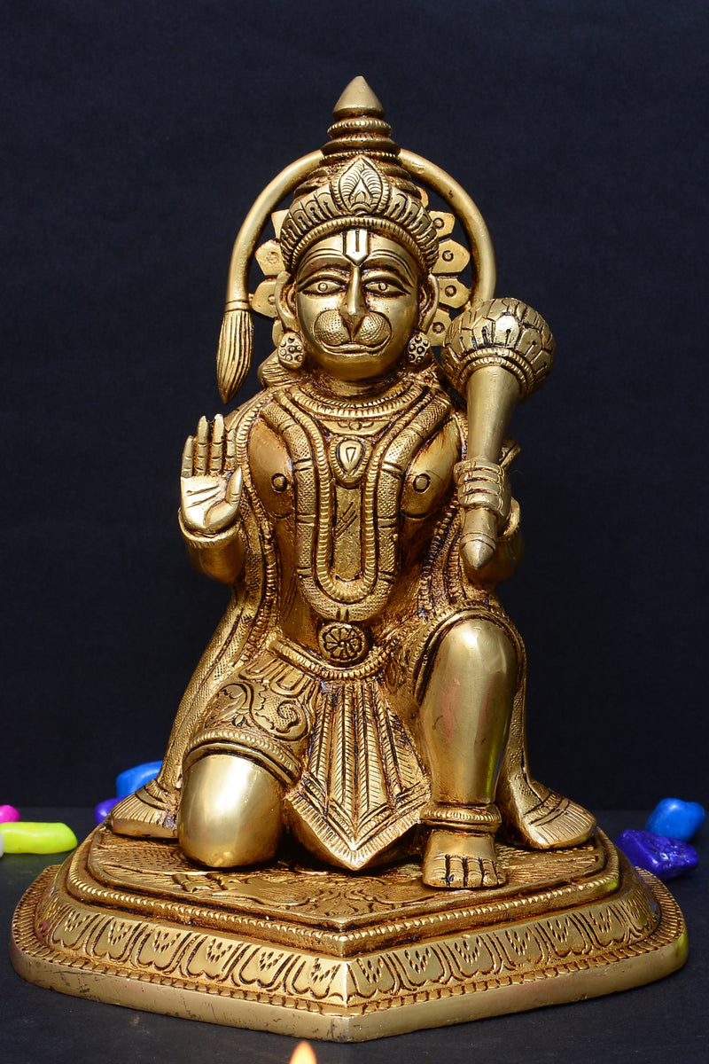 SITTING HANUMAN