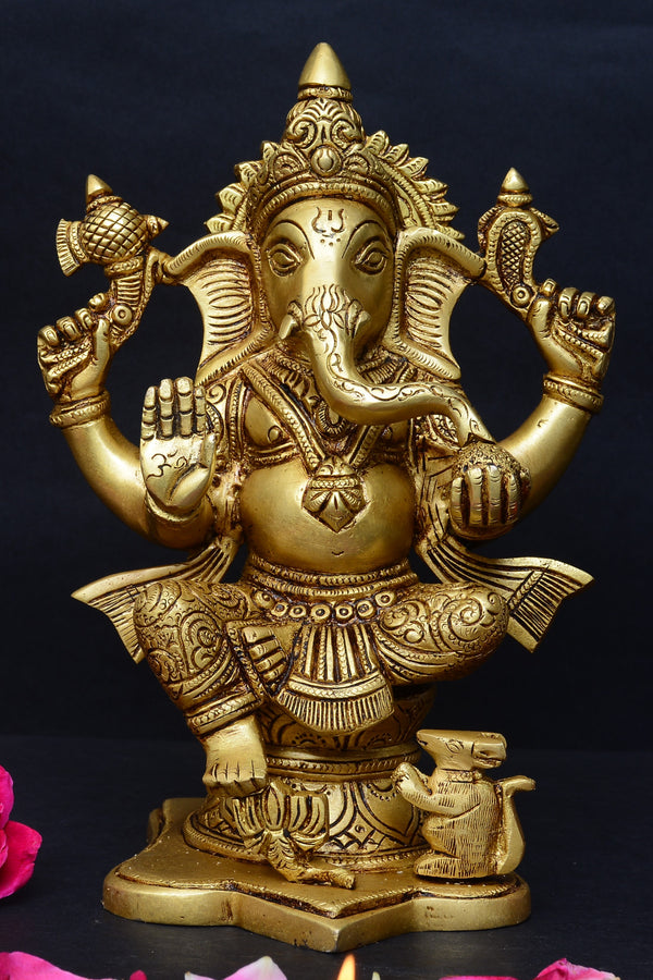 SITTING GANESH