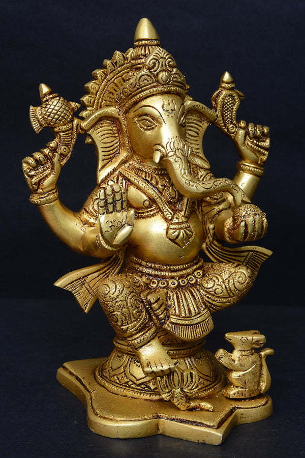 SITTING GANESH