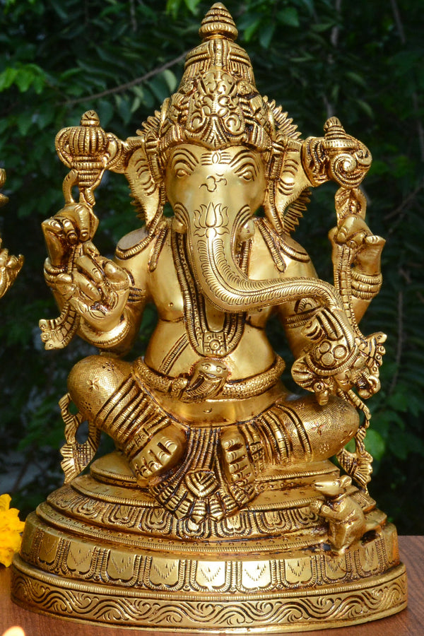 ROUND BASE LAXMI GANESH