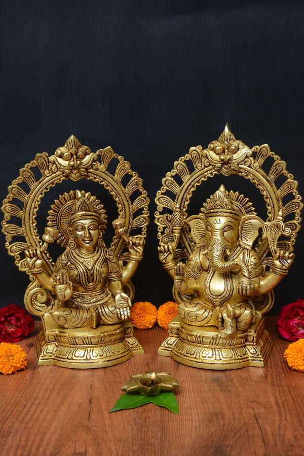 FRAME LAXMI GANESH