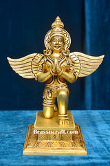 Sitting Namaskaar Garun Idol
