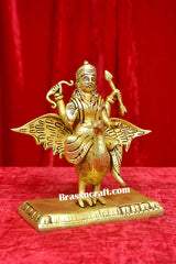 Sitting Garun