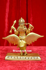 Sitting Garun