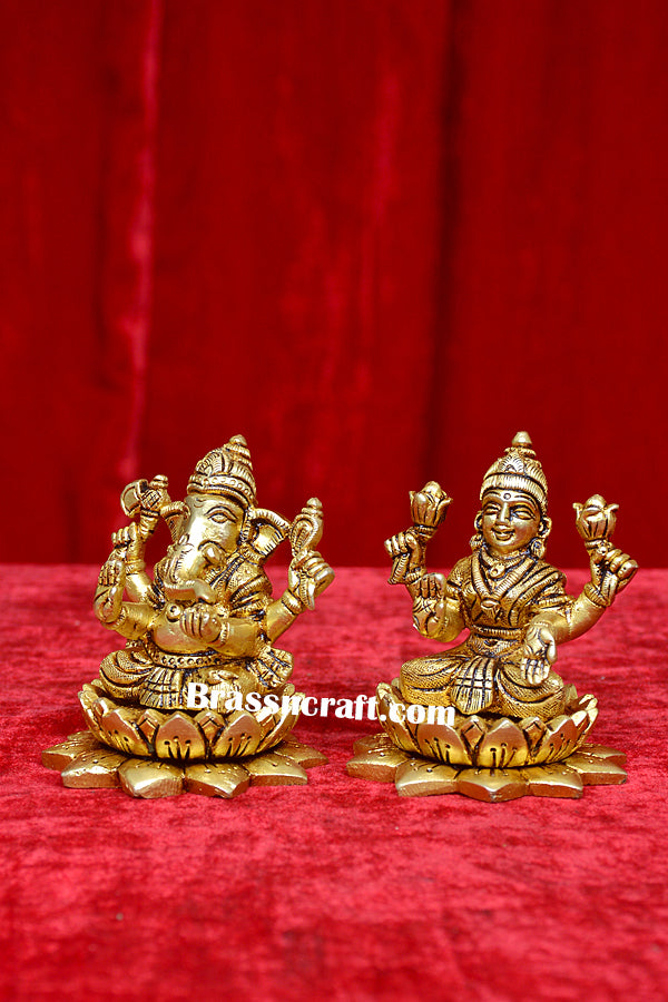 Brass Sitting Kamal Lamxi Ganesh
