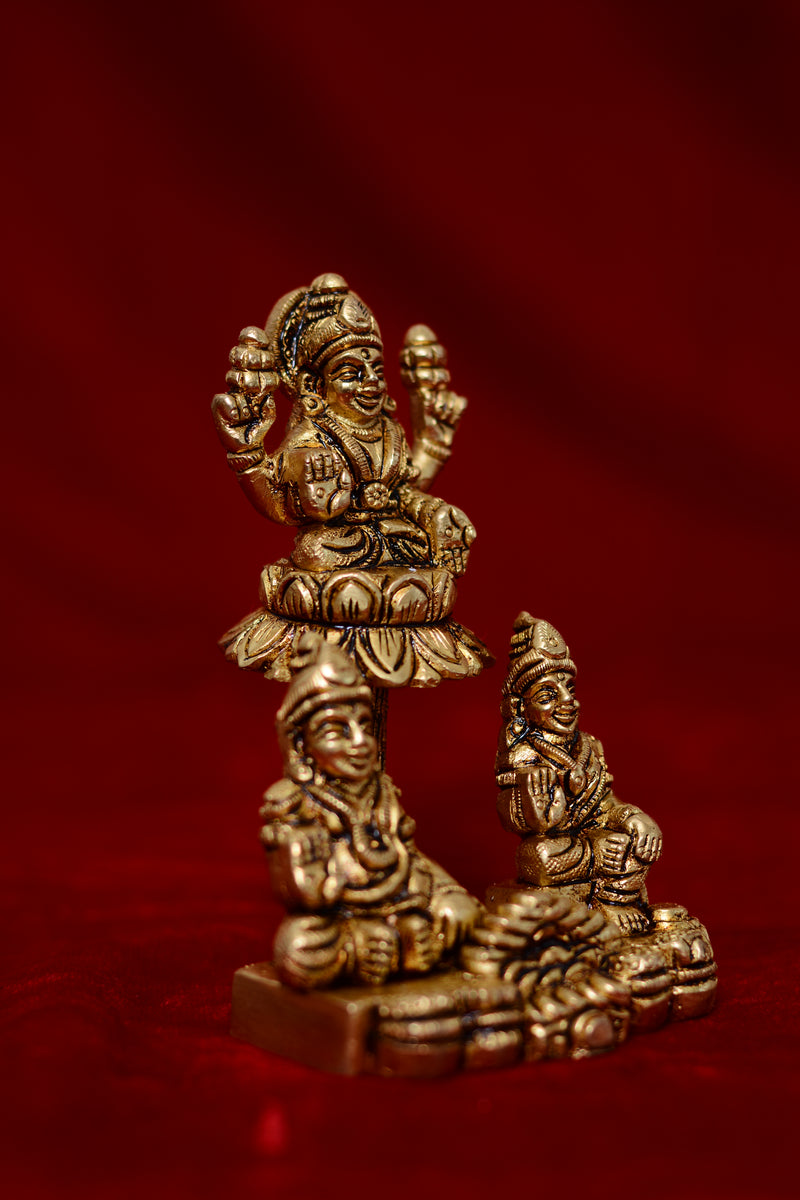 2 Laxmi Kuber