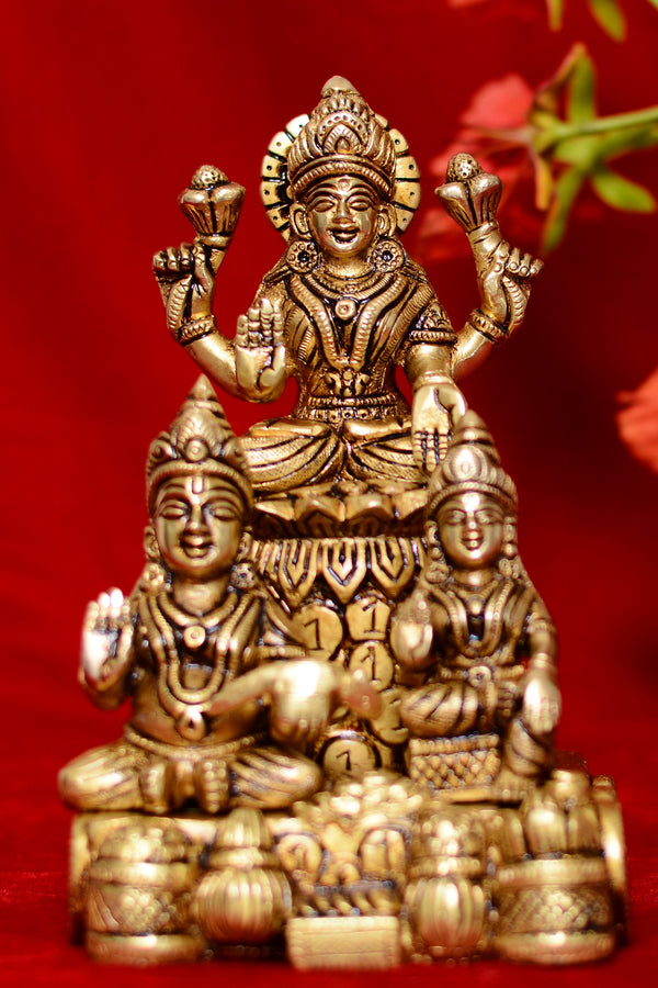 2 Laxmi Kuber