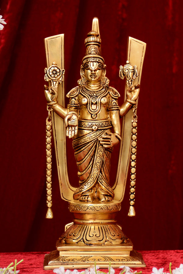 Shank Chakra with Standing Balaji