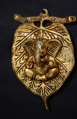 Leaf Ganesh