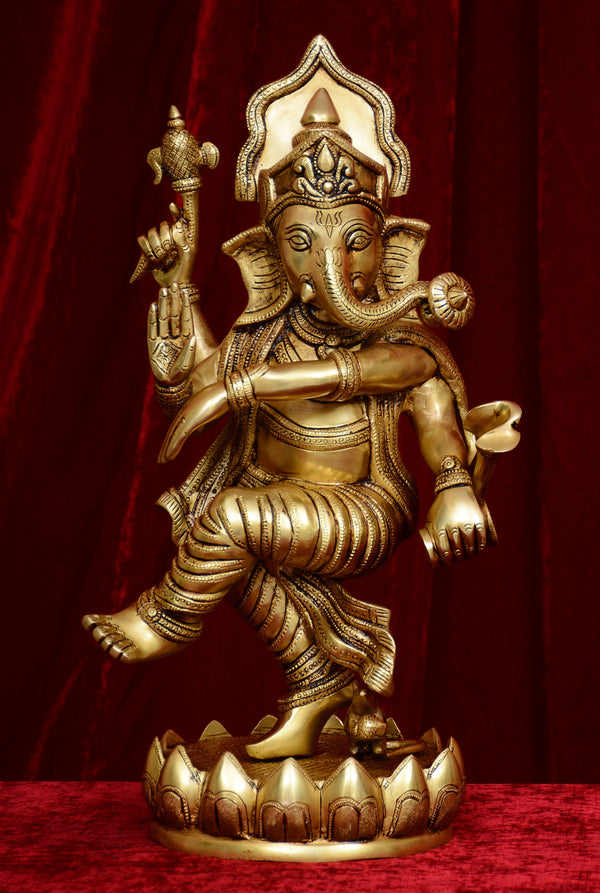 Dansing Ganesh