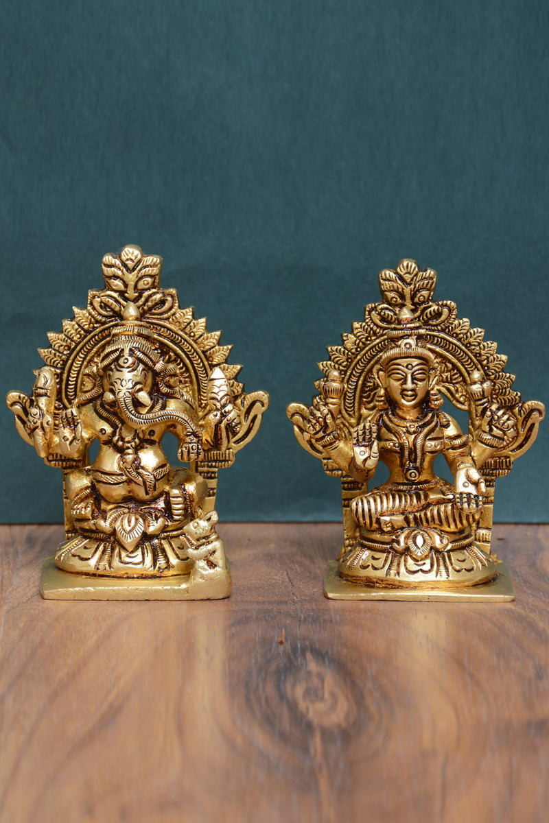 FRAME LAXMI GANESH