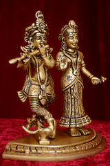 STANDING RADHA KRISHNA