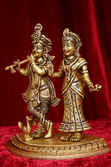 STANDING RADHA KRISHNA