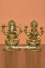 Brass Oval Base Laxmi Ganesh