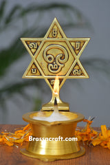 Tamil Om Lamp