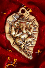 HANGING LEAF GANESH