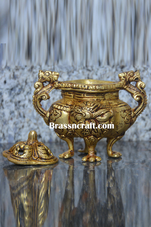 Brass Design Dhoop Daani