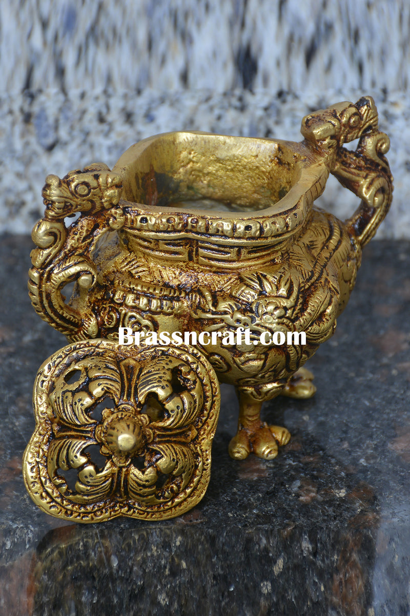 Brass Design Dhoop Daani