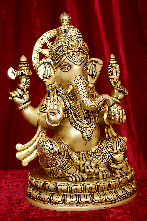 ROUND BASE GANESH