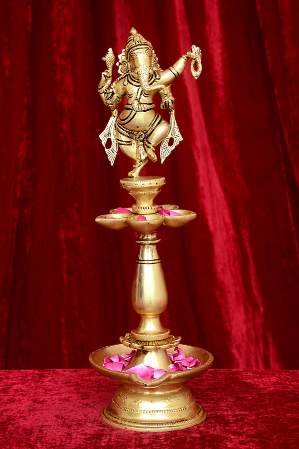 DANCING GANESH WITH 5 DEEPAK LAMP