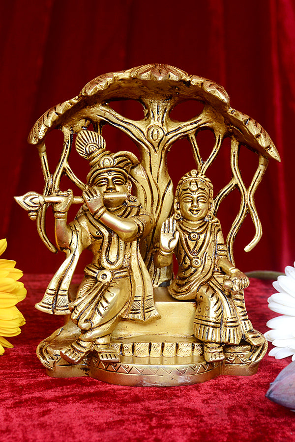 TREE RADHA KRISHNA SITTING