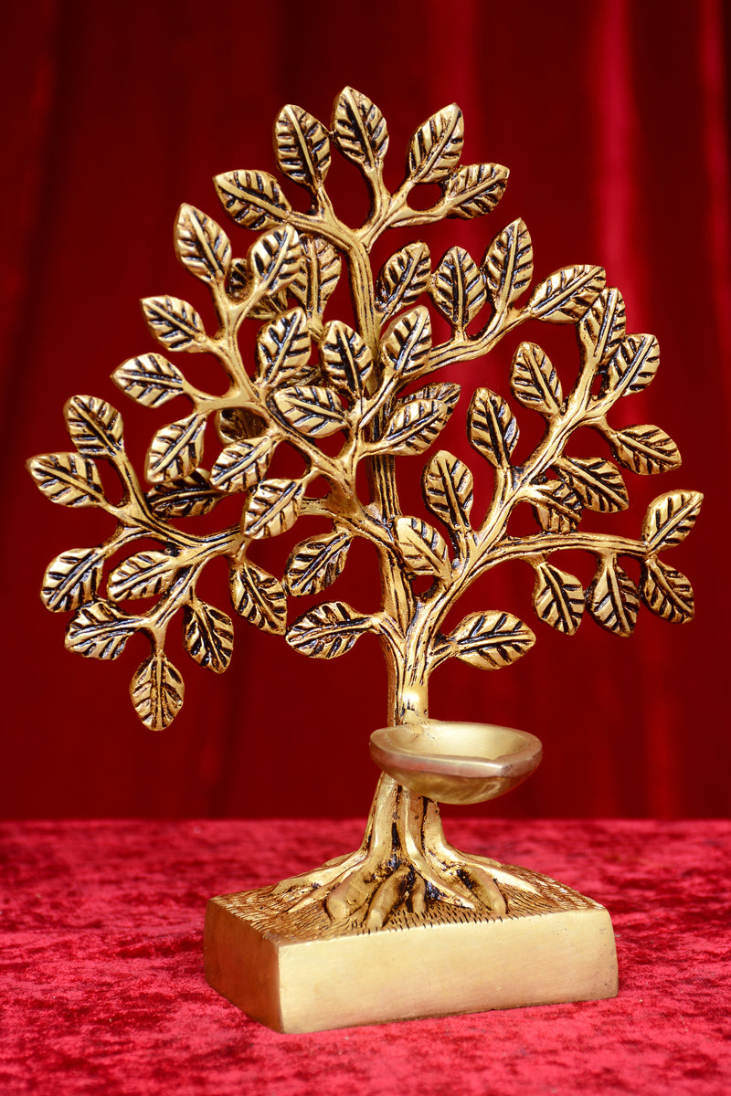 BASE TREE WITH CANDLE HOLDER