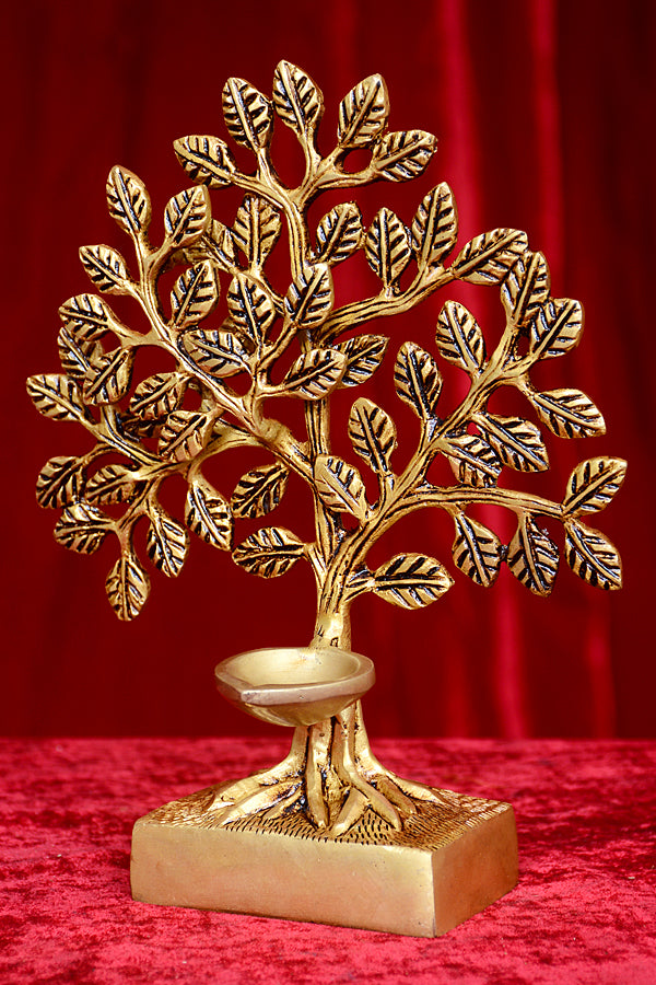 BASE TREE WITH CANDLE HOLDER