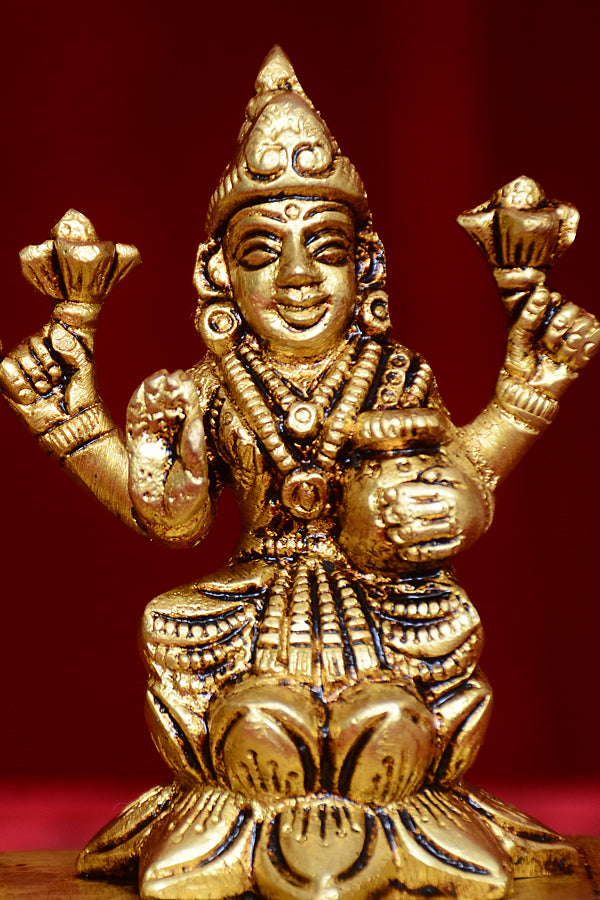 LAXMI VISHNU SAME BASE